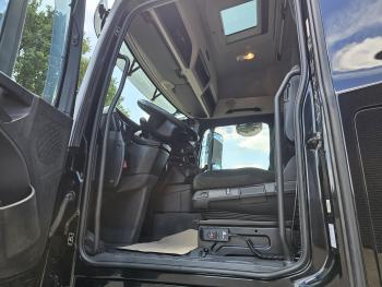 Mercedes-Benz AROCS 2545 6x2 / HMF 32 TM / CRANE / KRAN